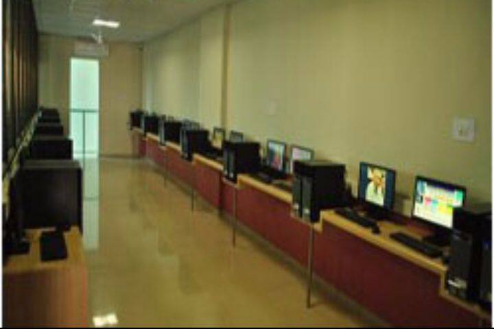Shrimad Rajchandra College of Physiotherapy campus in Tarsadi, Gujarat, India — photo 5
