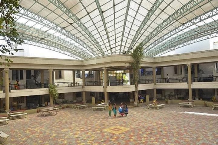 Maniba Bhula Nursing College campus in Tarsadi, Gujarat, India — photo 2