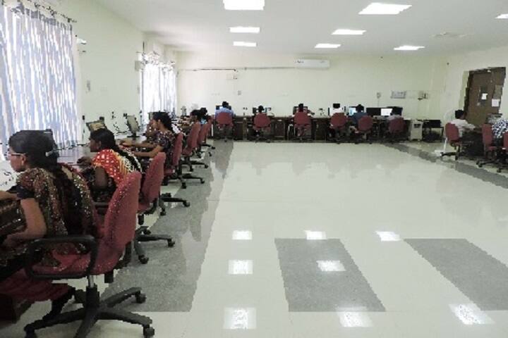 Veterinary College and Research Institute campus in Orathanadu, Tamil Nadu, India — photo 4