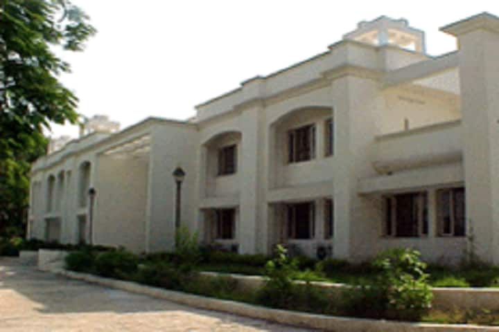 UP King George's University of Dental Science campus in Lucknow, Uttar Pradesh, India — photo 5