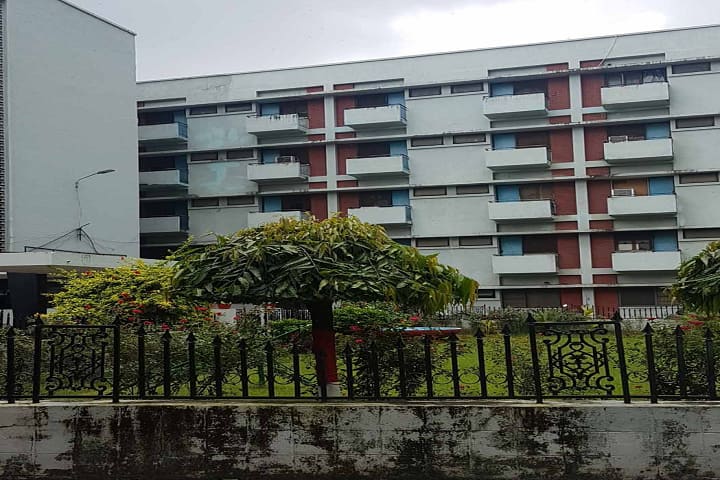 UP King George's University of Dental Science campus in Lucknow, Uttar Pradesh, India — photo 6