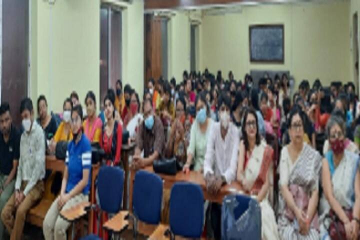 Deshbandhu College for Girls campus in Kolkata, West Bengal, India — photo 5