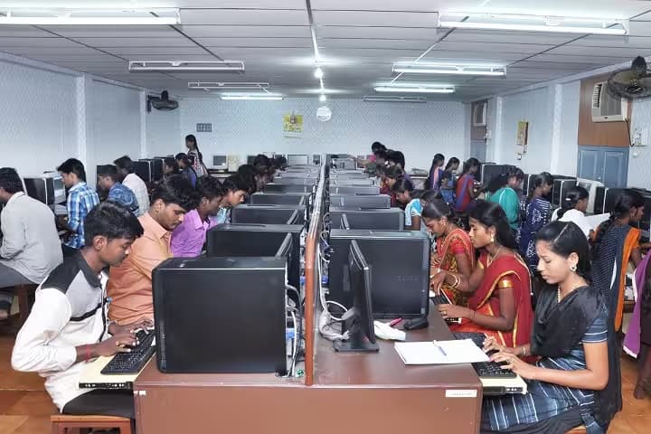 SKSS Arts College campus in Thanjavur, Tamil Nadu, India — photo 4