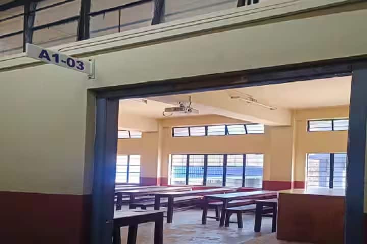 Shillong College campus in Shillong, Meghalaya, India — photo 4