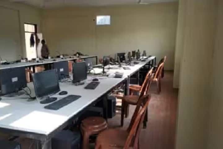 City Academy Degree College campus in Lucknow, Uttar Pradesh, India — photo 3
