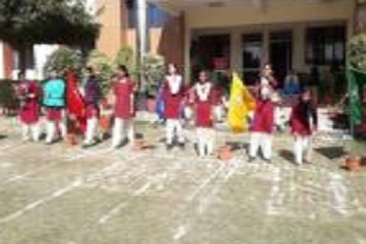 Career Convent Girls College campus in Lucknow, Uttar Pradesh, India — photo 6