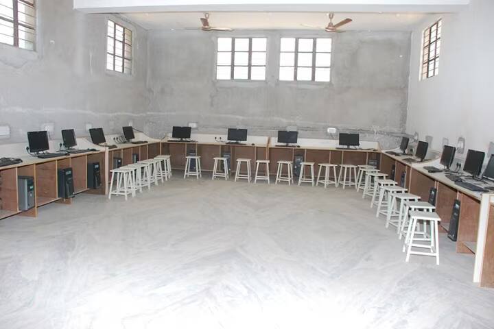 Abhilasha TT College campus in Churu, Rajasthan, India — photo 4