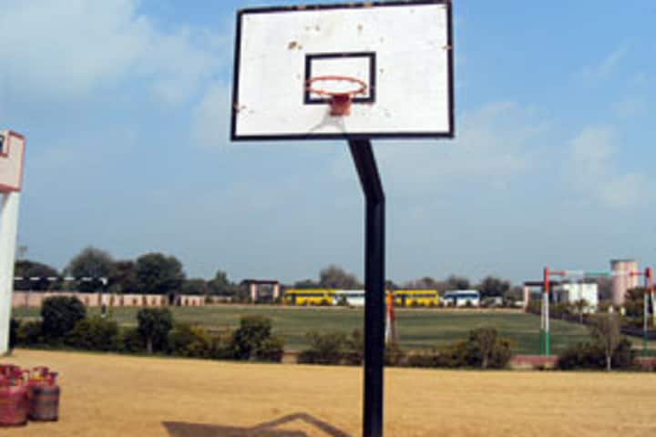 Vedant Mahavidyalaya campus in Jaipur, Rajasthan, India — photo 3