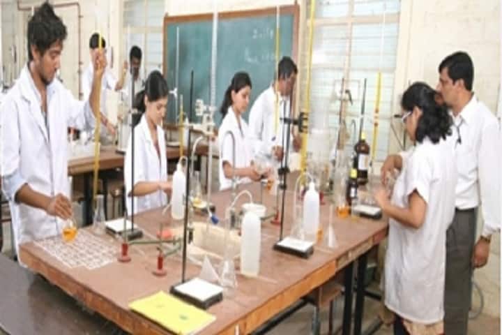 Rajasthan PG College campus in Jhunjhunu, Rajasthan, India — photo 2