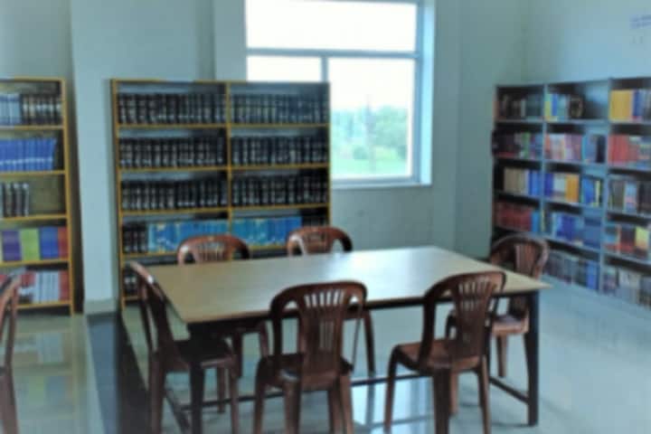 Tagore Public Law College campus in Jaipur, Rajasthan, India — photo 3