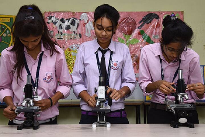 Rawat PG Girls College campus in Jaipur, Rajasthan, India — photo 4