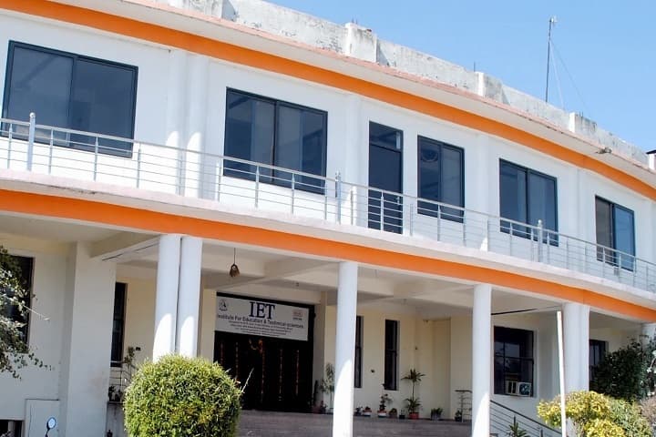 Institute For Education and Technical Sciences campus in Muradnagar, Uttar Pradesh, India — photo 1