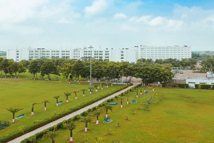 Chandigarh Law College campus in Mohali, Punjab, India — photo 1