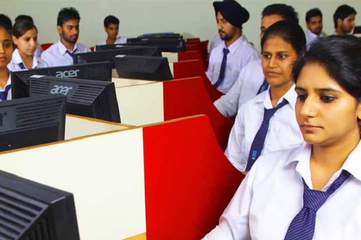 Chandigarh Law College campus in Mohali, Punjab, India — photo 3