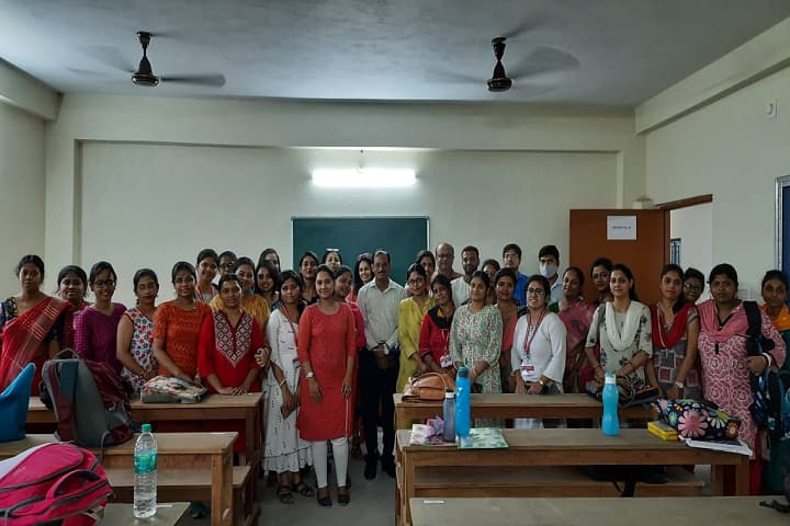 Jagadish Chandra Basu Sikshak Sikshan Mahavidyalaya campus in Howrah, West Bengal, India — photo 3