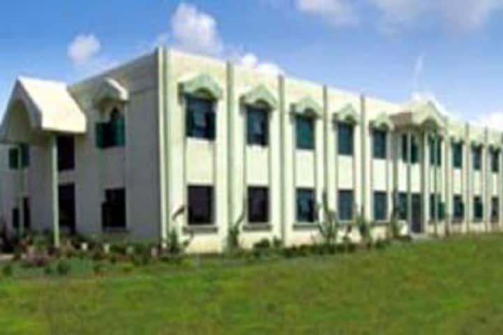 Shri Faiyaz Hussain PG College campus in Etah, Uttar Pradesh, India — photo 1