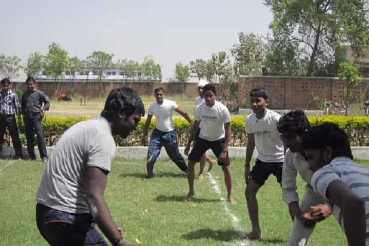 Patiram Shivhare College campus in Gwalior, Madhya Pradesh, India — photo 5
