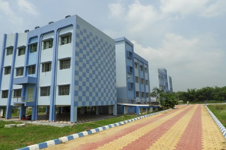 Government General Degree College campus in Paschim Medinipur, West Bengal, India — photo 2