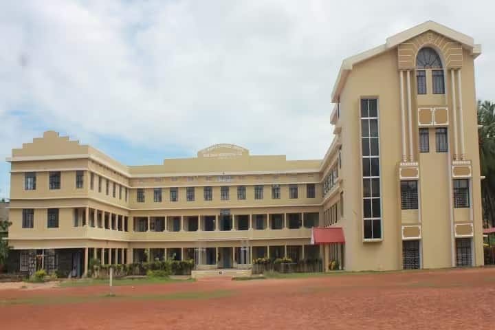 St Mary's College campus in Shirva, Karnataka, India — photo 1