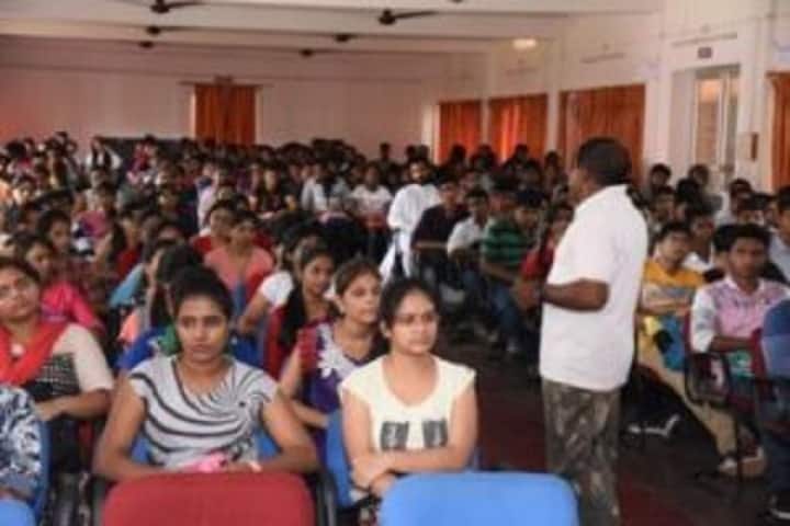 St Thomas College campus in Bhilai, Chhattisgarh, India — photo 1