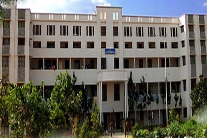 Sridevi Degree College and PG Centre campus in Tumkur, Karnataka, India — photo 1