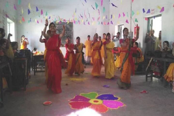 Gobardanga Hindu College campus in Gobardanga, West Bengal, India — photo 6