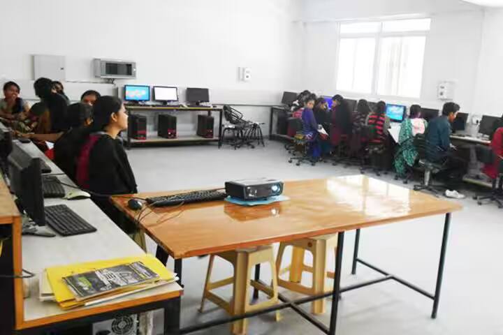Arrdekta Institute of Technology campus in Ahmedabad, Gujarat, India — photo 3