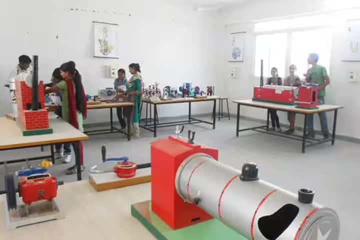Arrdekta Institute of Technology campus in Ahmedabad, Gujarat, India — photo 4