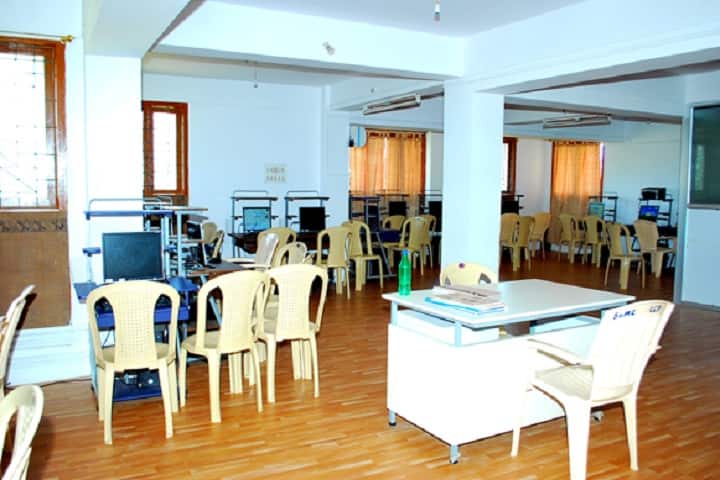 Shri Vijay Mahantesh Arts Science and Commerce College campus in Ilkal, Karnataka, India — photo 3
