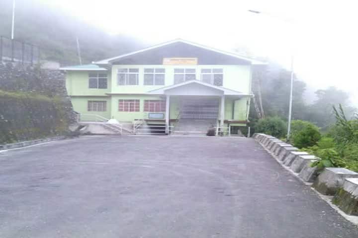 Government College campus in East Sikkim, Sikkim, India — photo 2