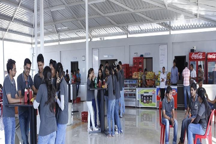 Darshan Institute of Management campus in Rajkot, Gujarat, India — photo 1