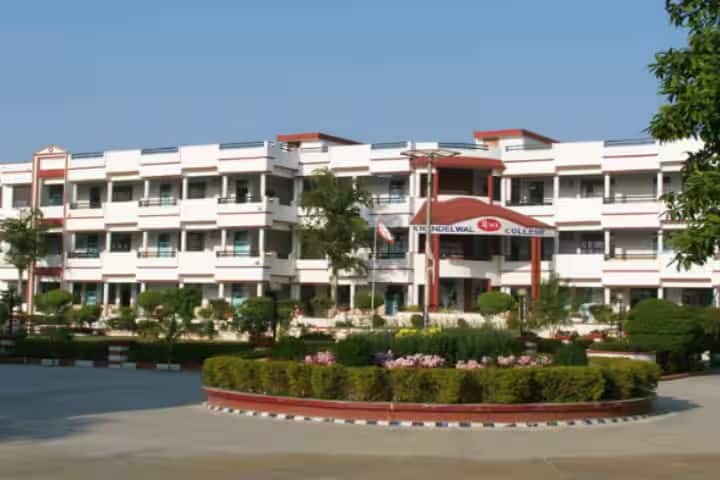 KCMT Bareilly campus in Bareilly, Uttar Pradesh, India — photo 1