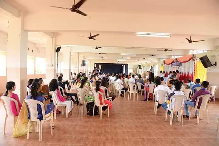 Pompei College campus in Mangalore, Karnataka, India — photo 4