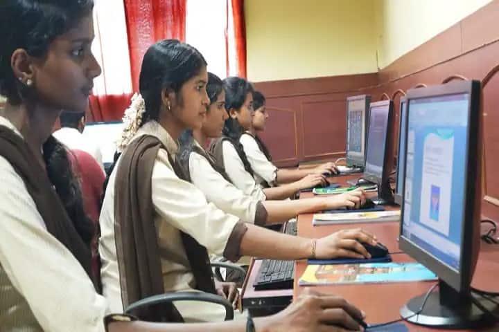 Nehru Memorial College campus in Sullia, Karnataka, India — photo 6