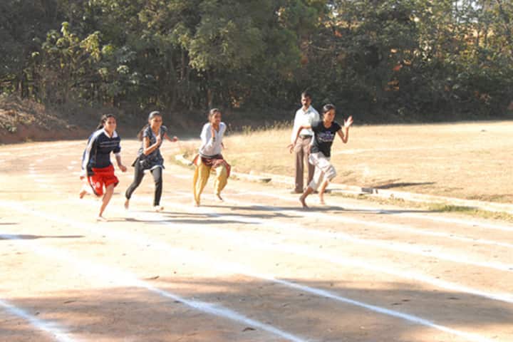 Malleswaram Ladies' Association Academy of Higher Learning campus in Bangalore, Karnataka, India — photo 4