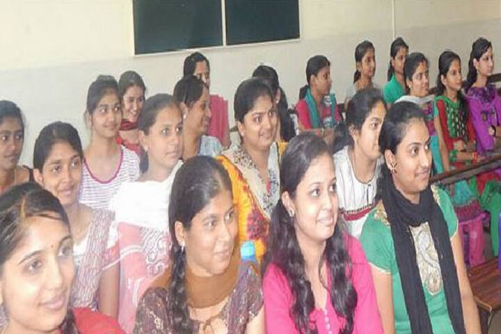 Malleswaram Ladies' Association Academy of Higher Learning campus in Bangalore, Karnataka, India — photo 6