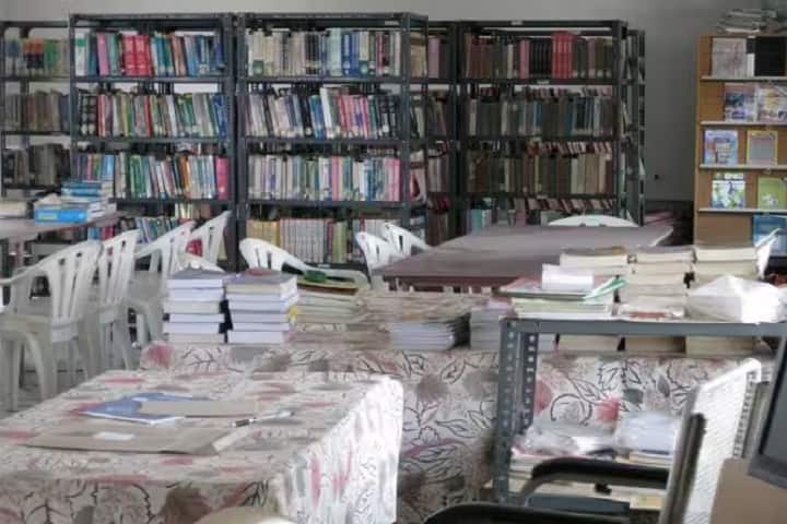 Vabilisetty Satyanaryana Krishna Murthy College campus in Bhimavaram, Andhra Pradesh, India — photo 3