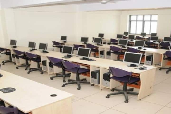 KLE Society's Degree College campus in Bangalore, Karnataka, India — photo 4