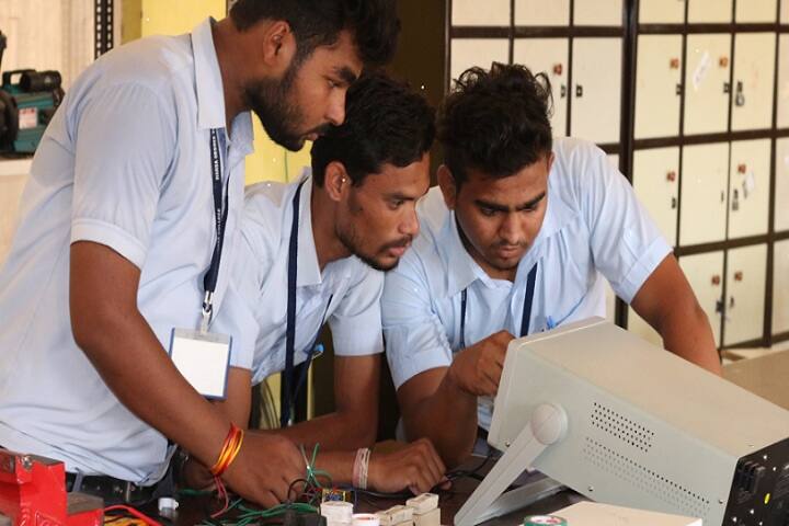 Harda Degree College campus in Harda, Madhya Pradesh, India — photo 5