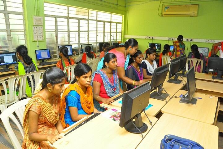 St Mary's College campus in Thoothukudi, Tamil Nadu, India — photo 4
