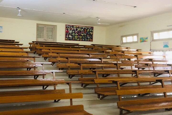 Government Brijindra College campus in Faridkot, Punjab, India — photo 4