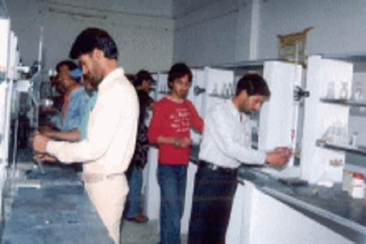 Indira Priyadarshani College campus in Bhopal, Madhya Pradesh, India — photo 3