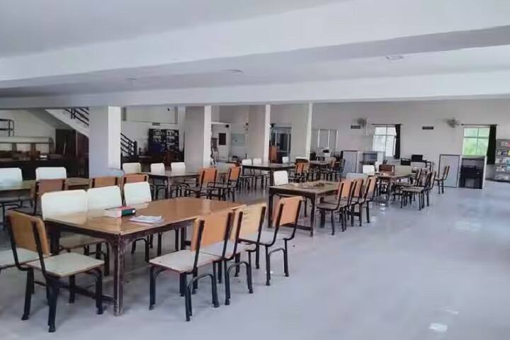 Guru Nanak College campus in Phagwara, Punjab, India — photo 4