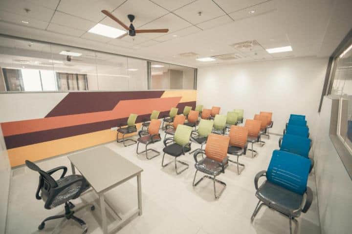Dnyaan Prasad Global University campus in Pune, Maharashtra, India — photo 4