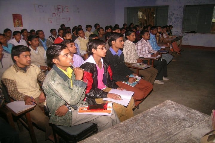 Swami Sahajanand College campus in Jehanabad, Bihar, India — photo 3