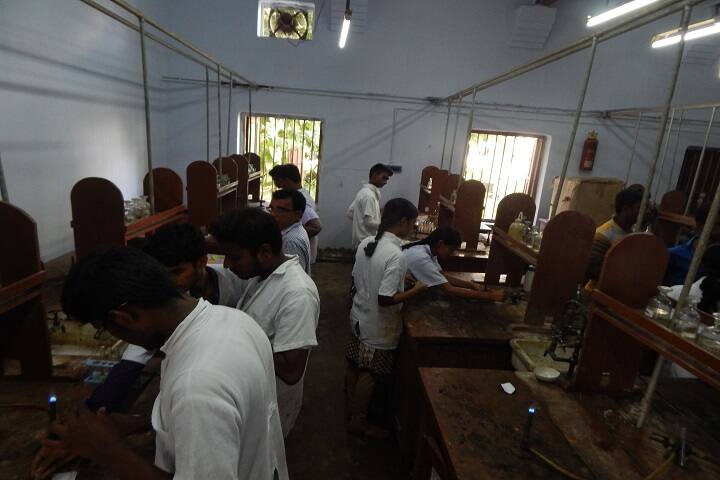 Guskara Mahavidyalaya campus in Burdwan, West Bengal, India — photo 3