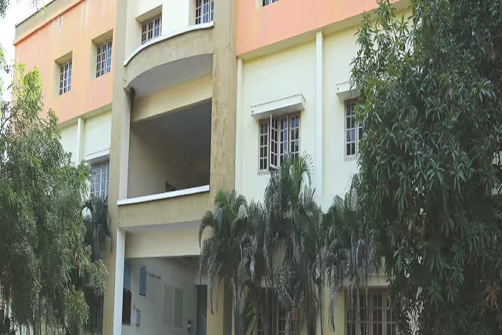 Anurag Engineering College campus in Nalgonda, Telangana, India — photo 2