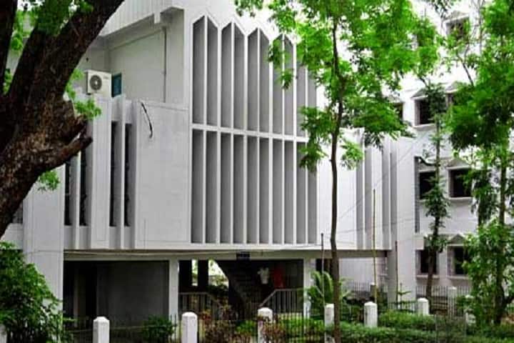 Serampore College campus in Hooghly, West Bengal, India — photo 2