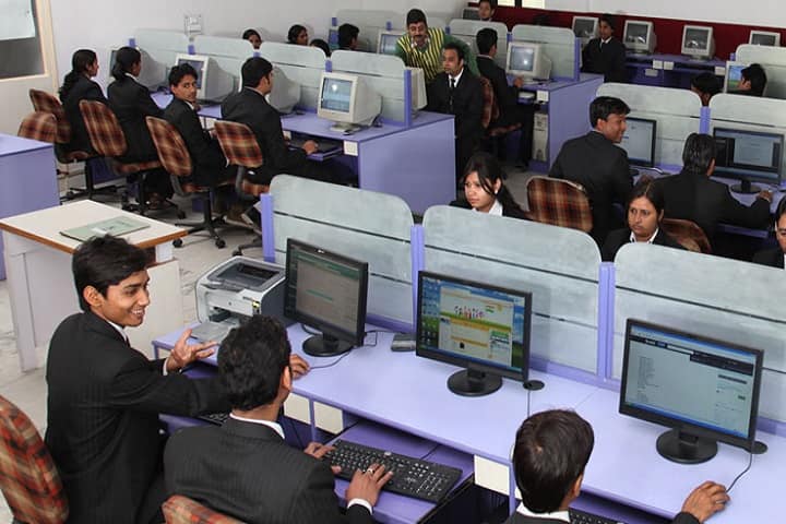 Global Institute of Information Technology campus in Greater Noida, Uttar Pradesh, India — photo 4