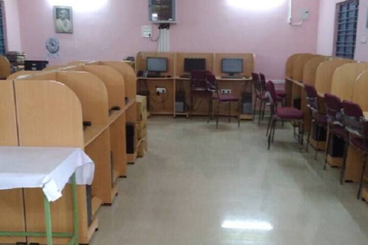Chatrapathi Sivaji Tri Sathajayanthi Government Kalasala campus in Jangareddigudem, Andhra Pradesh, India — photo 6